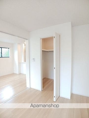 ルークスIIの内装写真