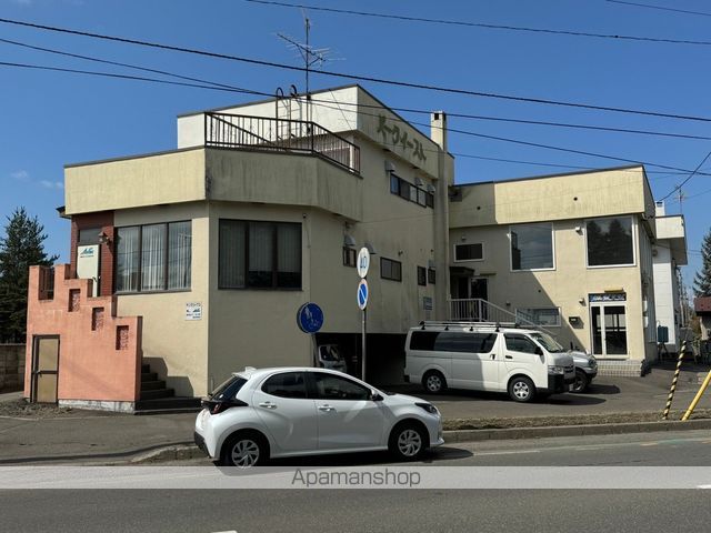 パークイーストの外観写真