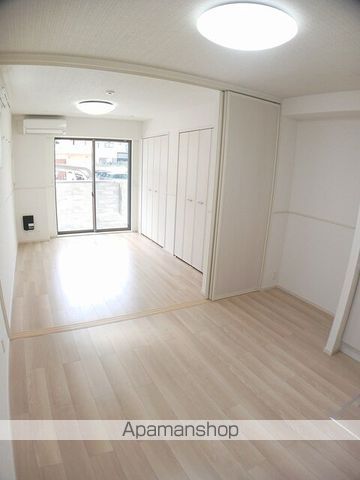 ヒカルサ京都梅津東の内装写真