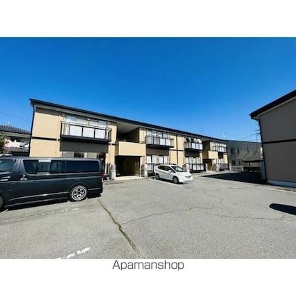 グランデ神田Ａ[2LDK/56.12m2]の外観2