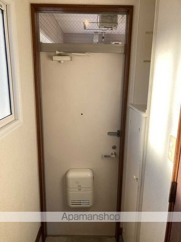 スプリング32の内装写真