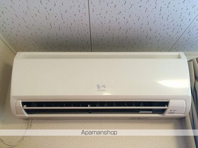 レオパレスワールドの内装写真