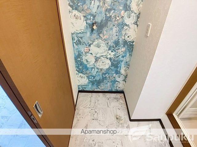 ノイシュロス久万ノ台の内装写真