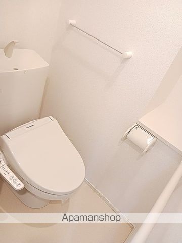 QーフロンティアIIIの内装写真