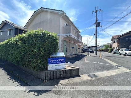 滋賀県東近江市妙法寺町[2LDK/72m2]の駐車場3