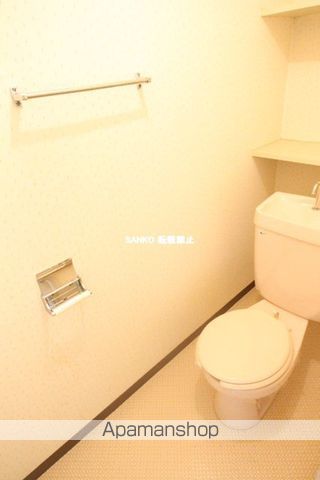 インターナショナルビルの内装写真
