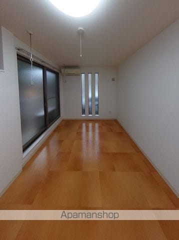 フレディ茶屋が坂の内装写真