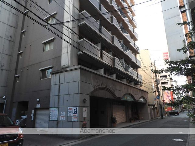 エステートモア高宮セゾンの玄関写真