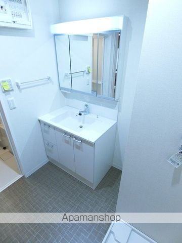スカイヒルズ大手町の内装写真