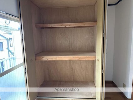 岩崎ハイツ[1R/26m2]の収納
