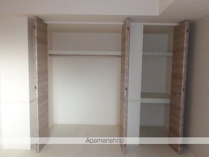 シャルマンコート[1LDK/49.86m2]の収納