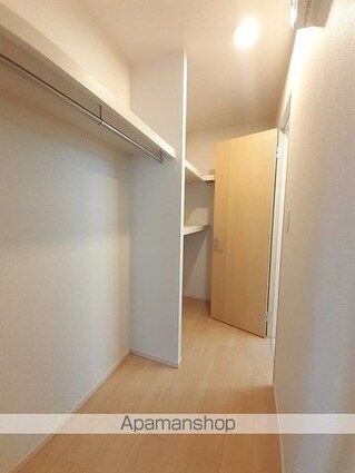 フォレスト　ガーデン　Ｄ[2LDK/58.63m2]の収納