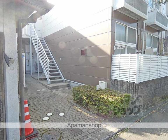 レオパレスみかげの玄関写真