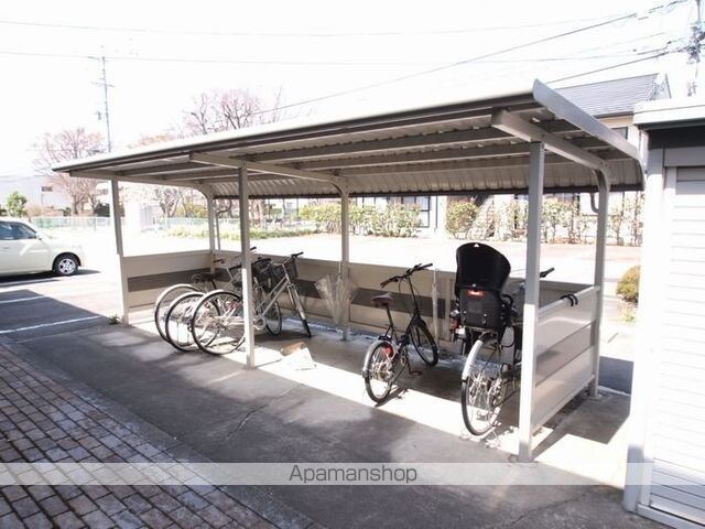 ハイカムール御子柴[2DK/48.76m2]の共用部