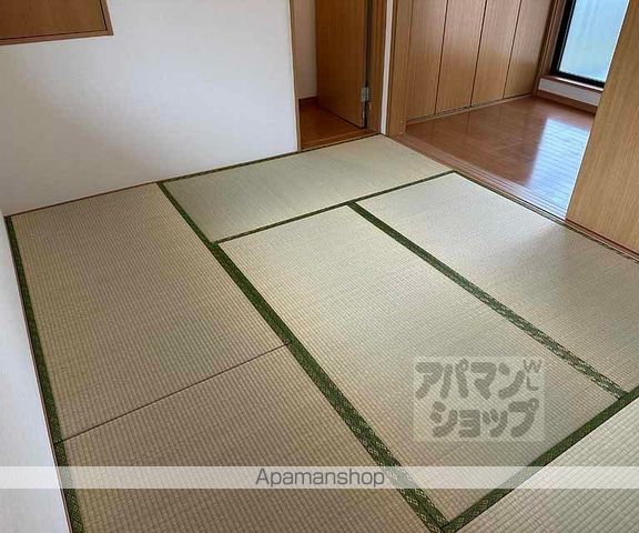樫原釘貫貸家の内装写真