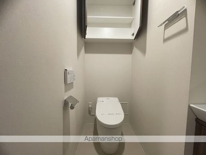 レジデンス大手町五丁目[3LDK/73.12m2]のトイレ