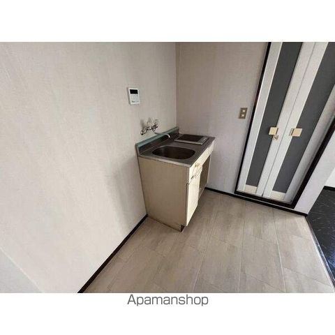 ユニバーサル島田の内装写真