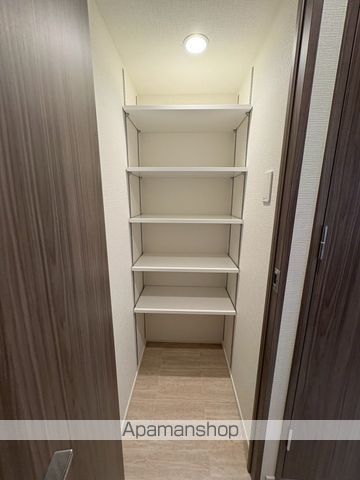 SーRESIDENCE横濱吉野町BURGEONの内装写真