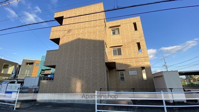 フィネス平田公園の外観写真