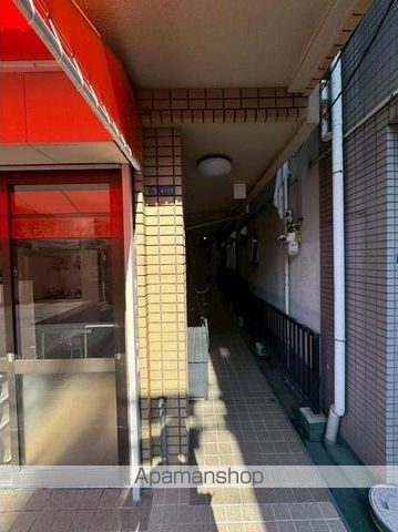 じんともす照が丘の玄関写真