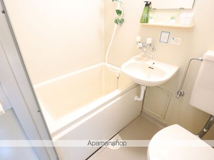 Ｋｏｍｏｄｏｋａｓａ　Ｍｉｗａ[1R/20.52m2]のバス