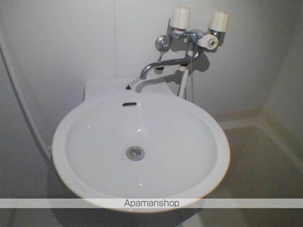 レオパレスオリーブ４８[1K/20.81m2]の洗面所