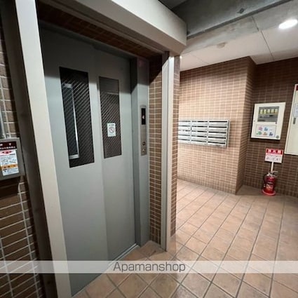 ジョイ６番館[1K/27.23m2]のエントランス2