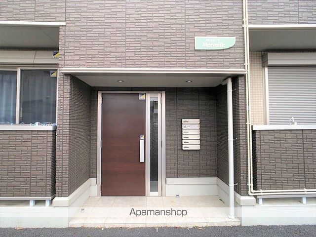 メルヴェーユの玄関写真