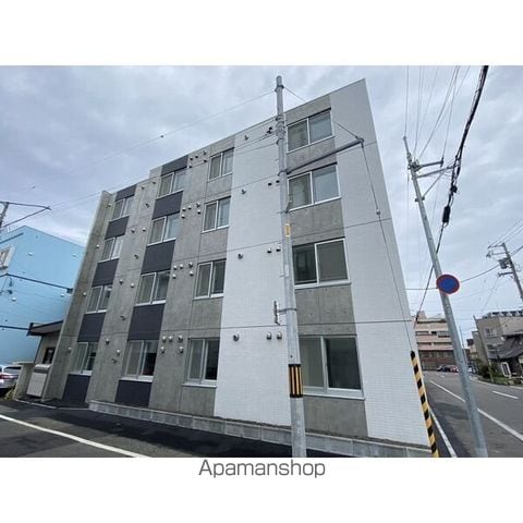 TAーRIーRU学園前の外観写真
