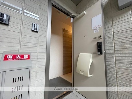 ヴィヴィアンＺＯＯ[1LDK/36.29m2]の玄関