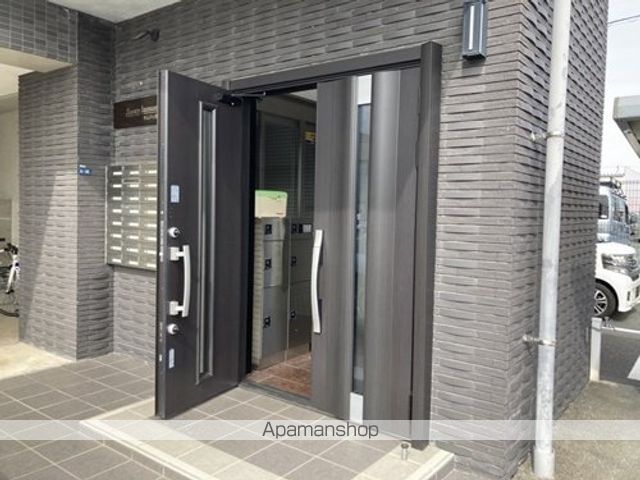 サムティ熊本近見Iの玄関写真