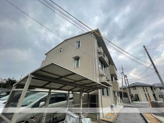アグライア A棟の外観写真