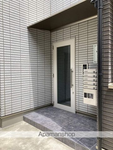 シエーナ川口元郷の玄関写真