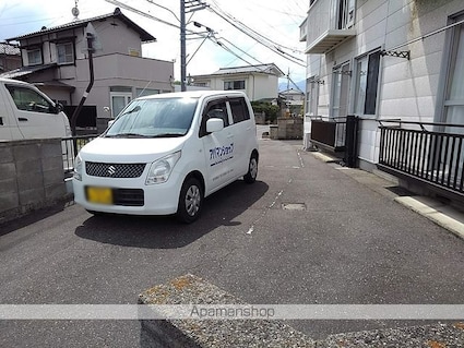 カーサヤマコシ[2DK/34.78m2]の駐車場1