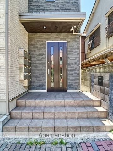 ポールフラッグ木場の玄関写真