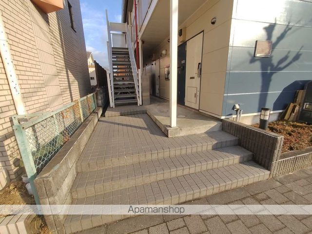 レオパレス南田園第3の玄関写真