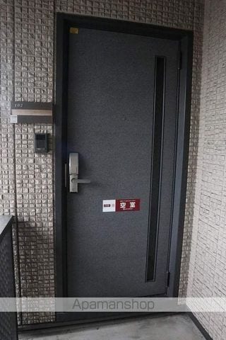 シェラトン開和町の玄関写真