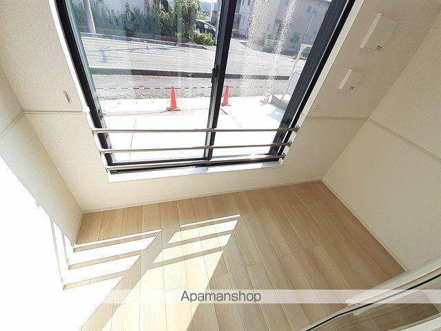 バンブー ニン Aの内装写真