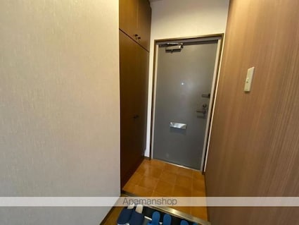 フィネス２０００[3DK/60.26m2]の玄関