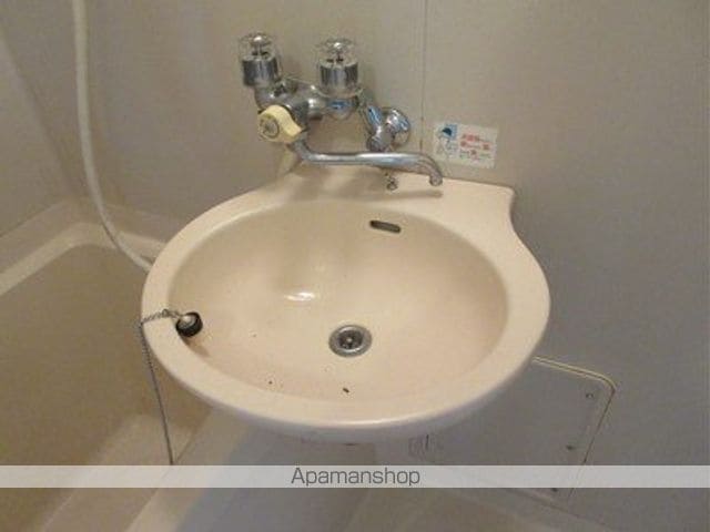 クリスタルピアCの内装写真