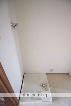 フローラル吉岡[1R/17.01m2]の内装5