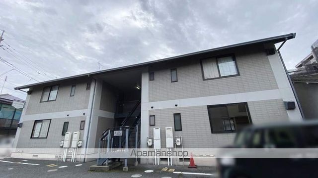 エステート原尾島の外観写真