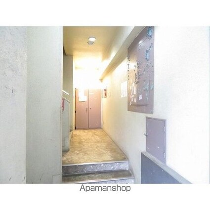 ダイヤモンドレジデンス中央[1R/15.2m2]の内装2