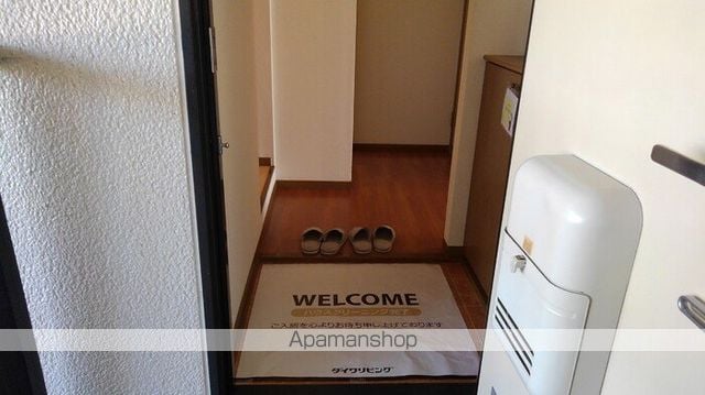 ジュネススズキの内装写真