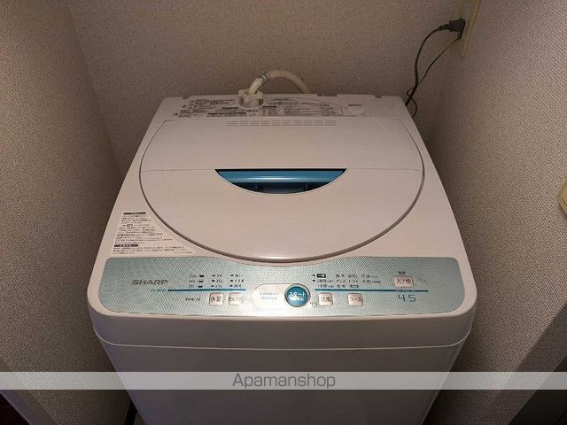 レオパレスPINE LIKEの内装写真