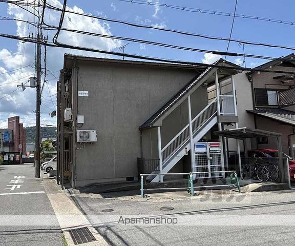 亀岡一谷ハイツの外観写真