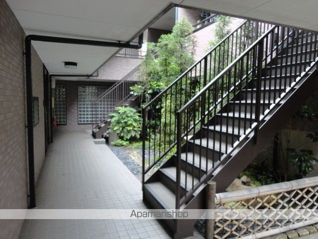 東京都世田谷区若林１丁目[1R/25m2]の共用部2