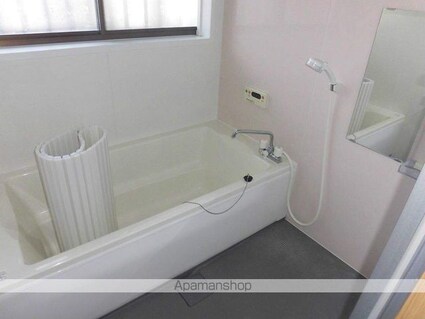 メゾン下川[2K/39.66m2]のバス