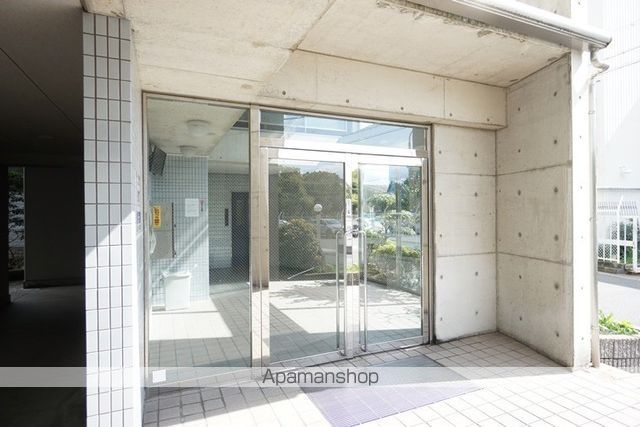 グリーンガーデンの玄関写真