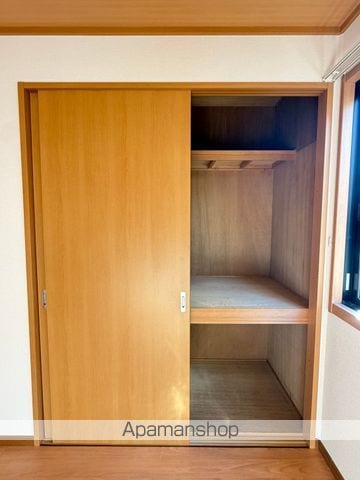 ラフィネ際波の内装写真